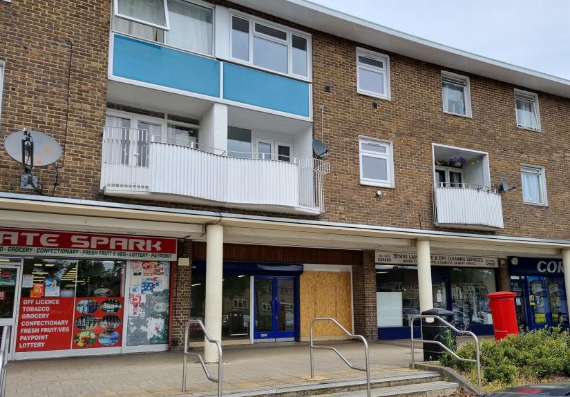 17/17A Tilgate Parade, Tilgate, Crawley RH10 5EQ Graves Jenkins